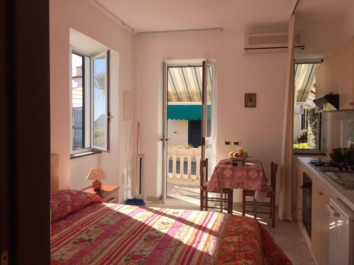 Casa Ischitana Daire Forio di Ischia Dış mekan fotoğraf